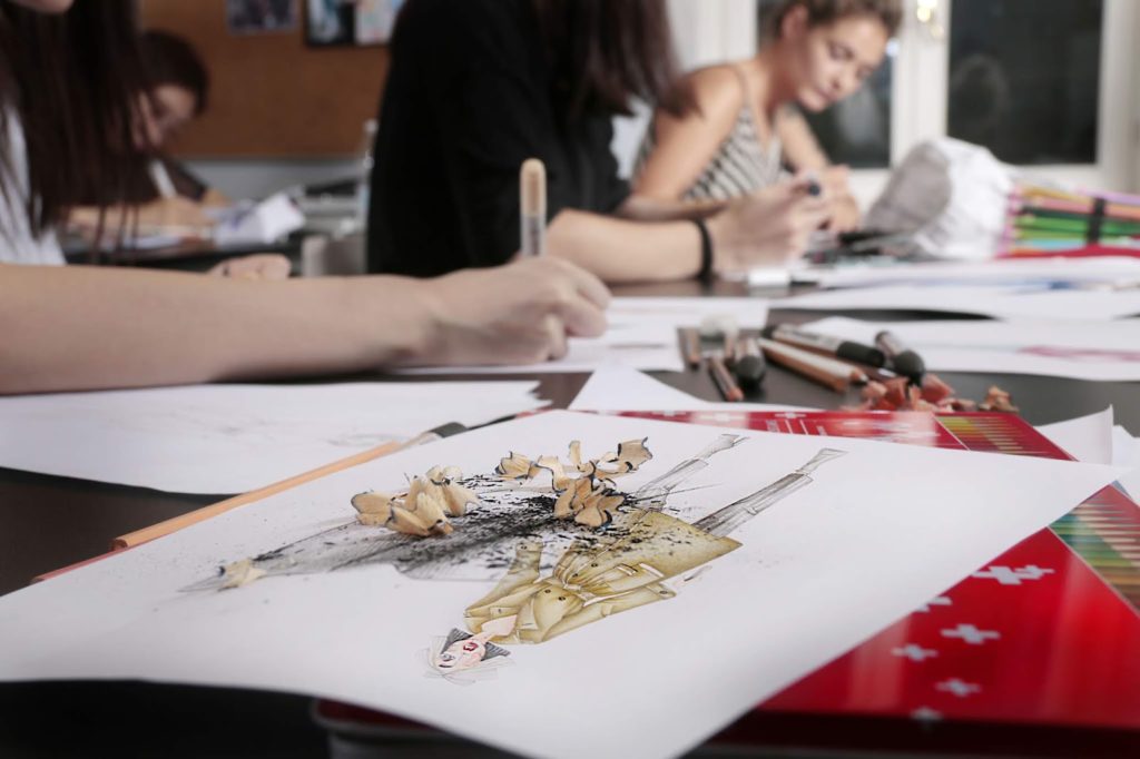 Fashion Schools Guide by THE FASHION PROPELLANT blog