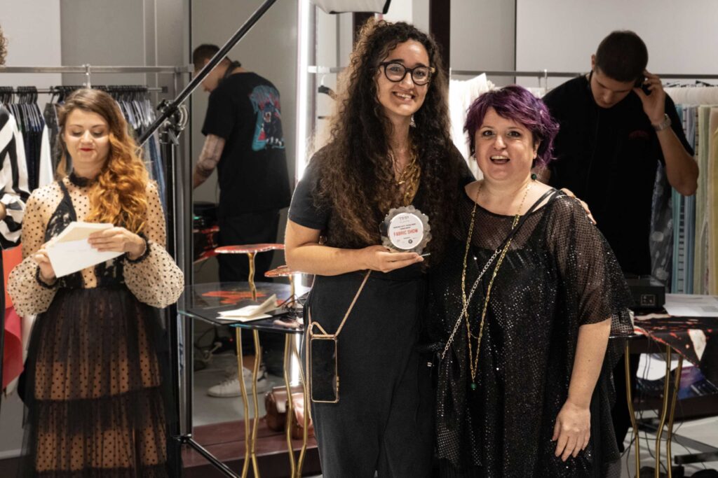 Noemi Agosta, one of the winners, rewarded by Elisa Gibaldi, founder of TFP Talents