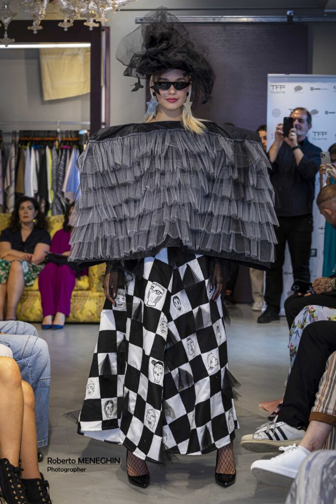 the-fashion-propellant-fabric-show-fashion-contest-figli delle stelle