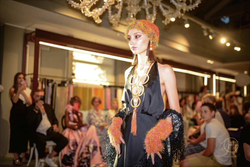 the-fashion-propellant-fabric-show-fashion-contest-niccolò mazzon- tatiana pagano - rivea accessories